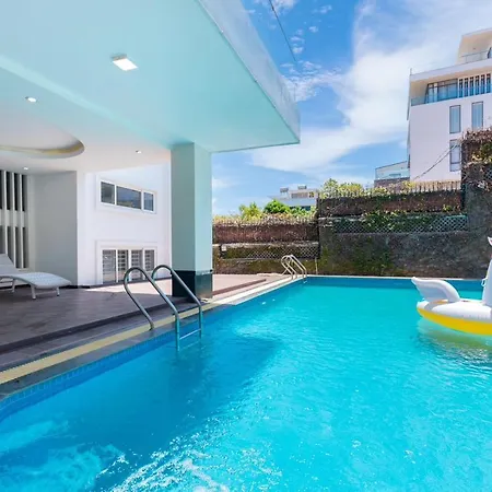 Villa 12 Tran Phu, Bai Truoc